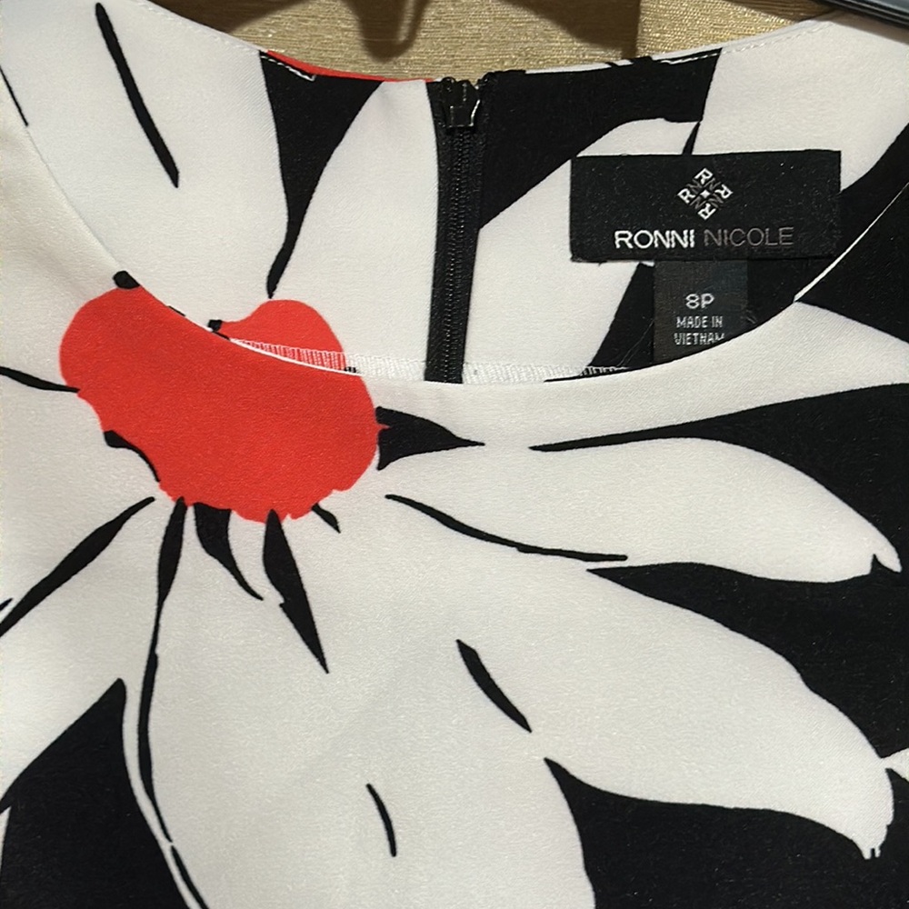 🌸NEW RONNI NICOLE DRESS Sz 8P WITHOUT TAGS. - Picture 11 of 13